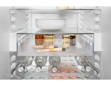 Réfrigérateur congélateur NoFrost Blu Plus 60cm Portes inox anti-traces