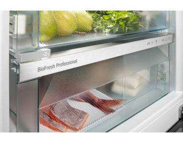 Réfrigérateur congélateur BioFresh NoFrost Blu Peak 60cm Inox anti-traces